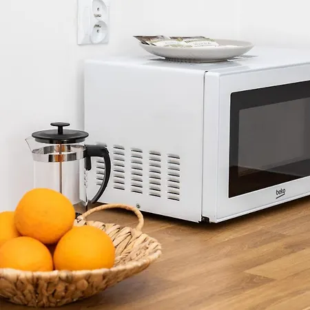 Cosy For 5 Guests Wrzeszcz By Renters *