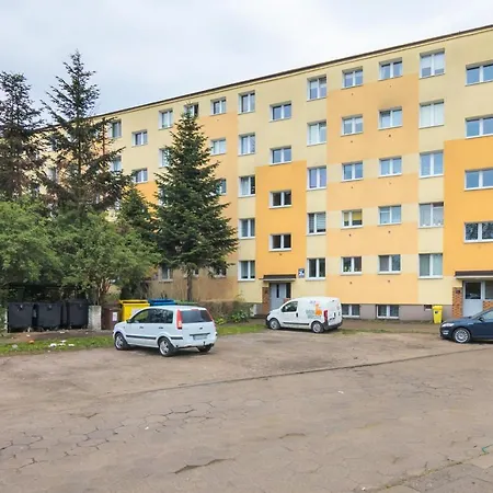 Cosy For 5 Guests Wrzeszcz By Renters